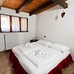 아파트 Silvydolomitiapartment *