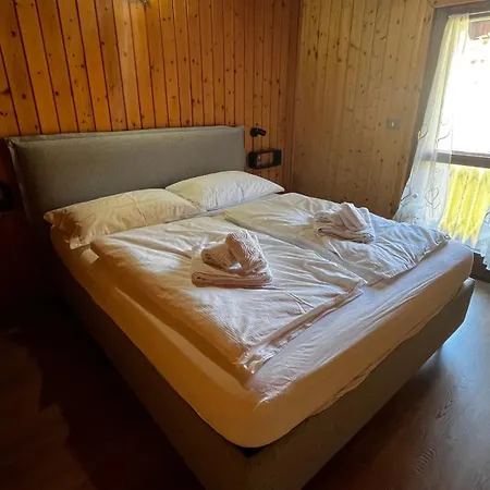 Silvydolomitiapartment Lägenhet Lorenzago Di Cadore